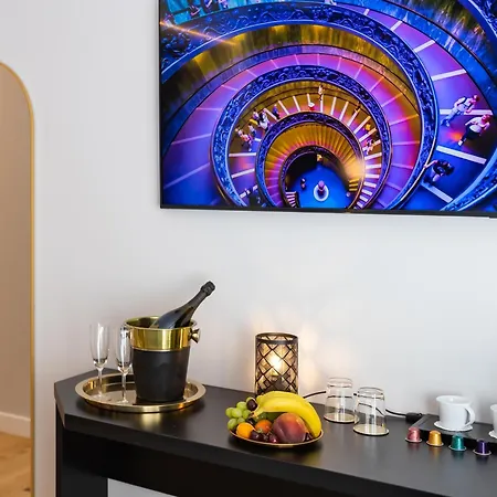 Regola Luxury Relais 게스트하우스 4*